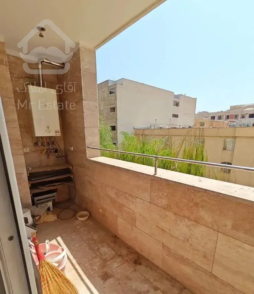 واحد ۹۸ متری/ کاملا آفتابی/ بهترین لوکیشن باغستان