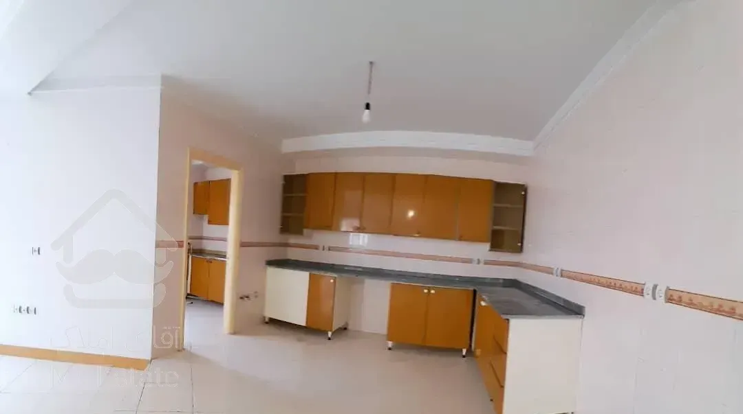 ۱۳۵متر/ دو واحدی/ طبقه اول/ خ تهران مهتاب