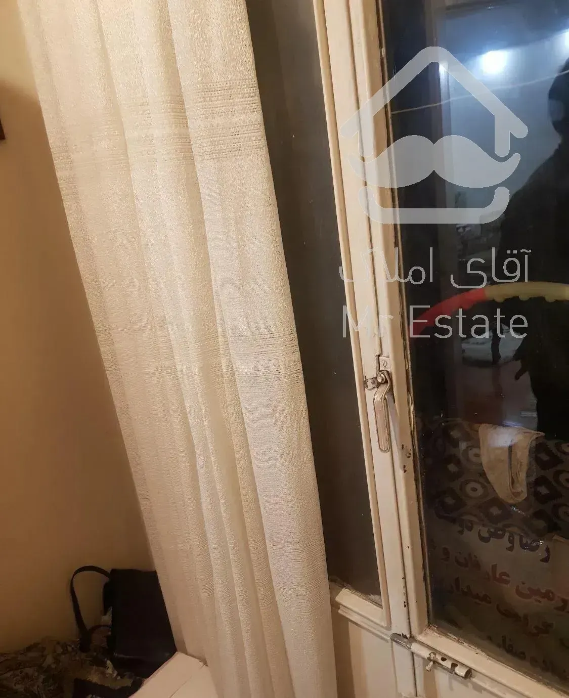 ۶۱مترتک واحدی  دو خواب با پارکینگ و انباری