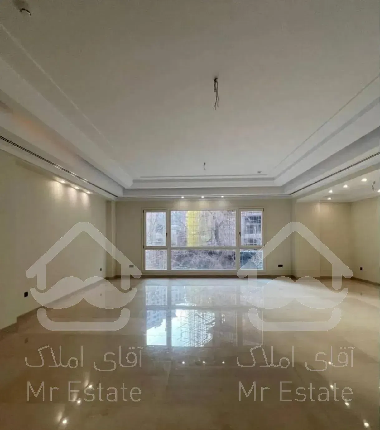 برج باغ ۲۹۸ متر ۳خ مستر پاگرد اختصاصی ۳مستر ۳P