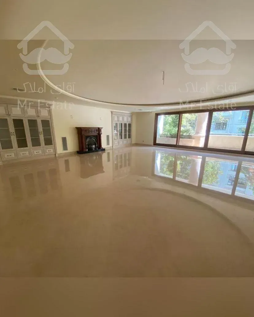 ۲۵۰متری سنبل