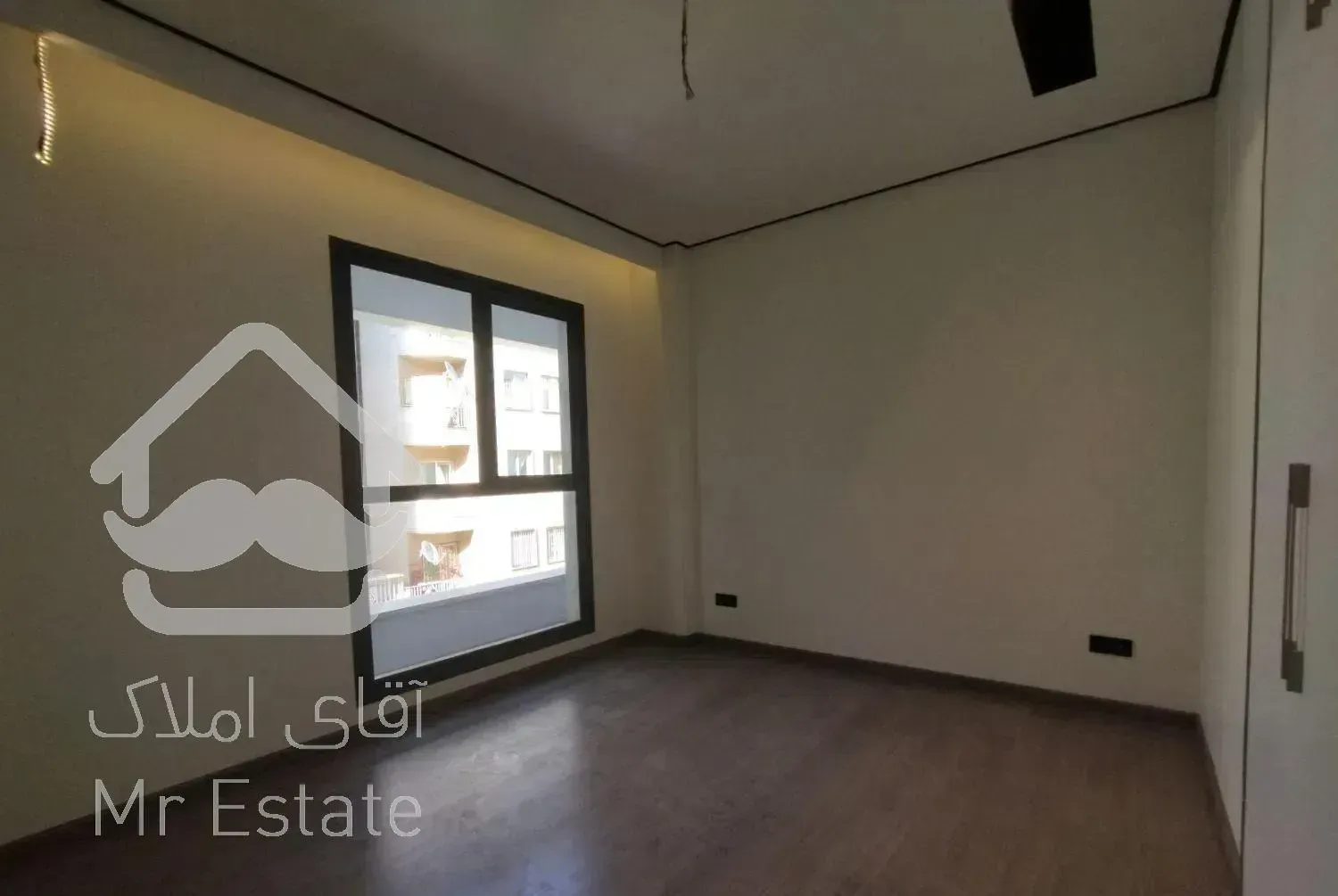 160متر پاسداران/دوجهت نور/2پارکبنگ