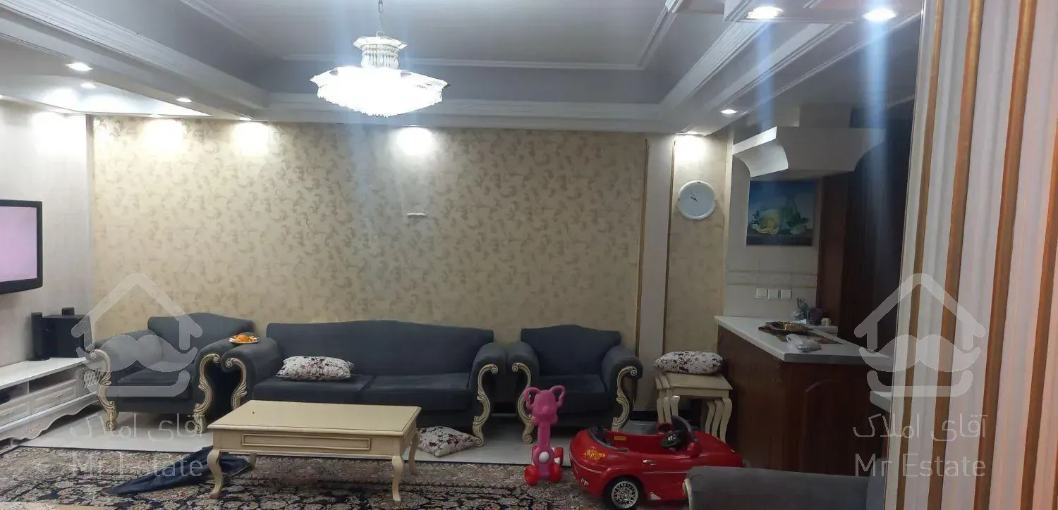 کیکاووس ۱۷۵متر