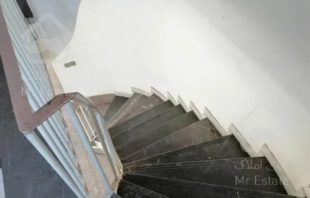 آپارتمان سه خوابه کامل بازسازی شده