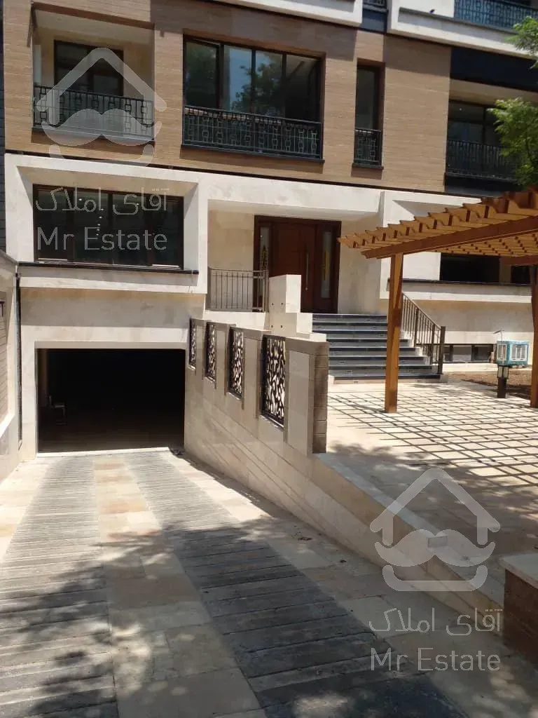 ۱۴۰ متر  ۳خ  فول امکانات  کلید نخورده