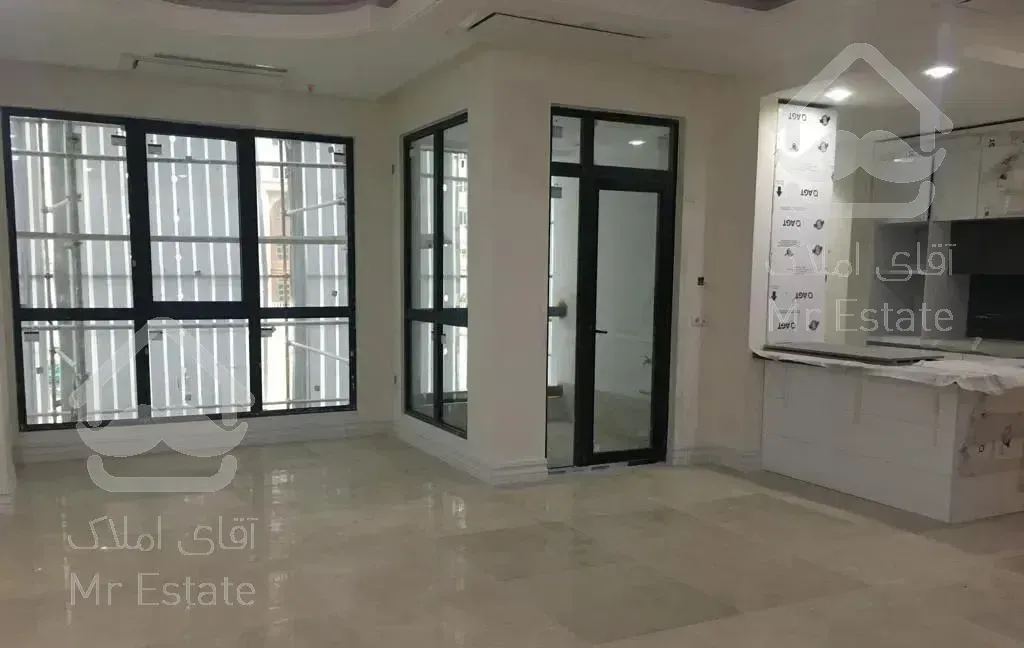 ۹۵ متری گلچین/ سازنده برند