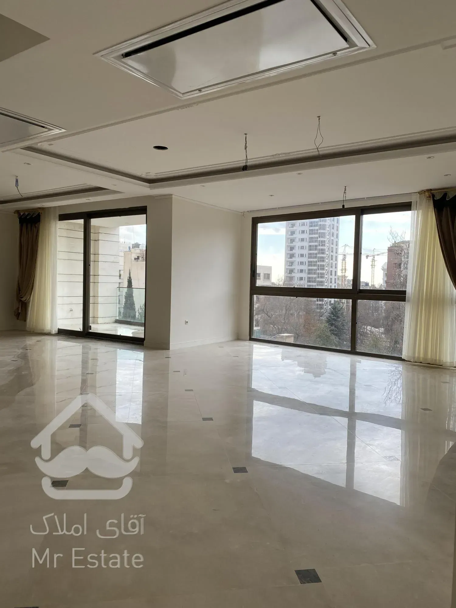 آپارتمان 300 متری استثنایی در الهیه