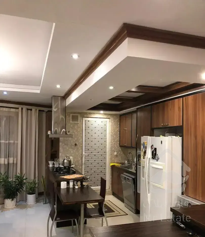 ۱۵۰ متر قلهک لوکس