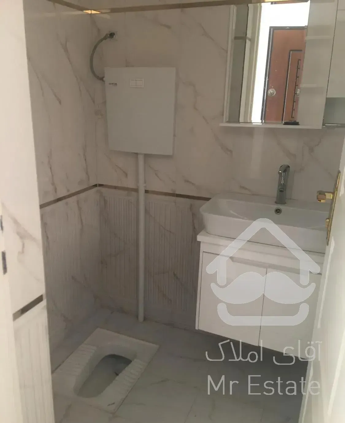 اتوبان صدرشرق شهرک بهشتی 110متر 2خواب تخلیه