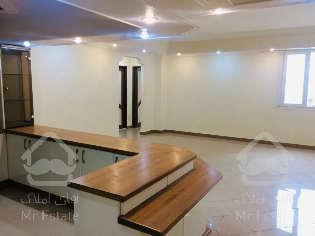 فروش فوری/ اپارتمان/ در تاپ لوکیشن /