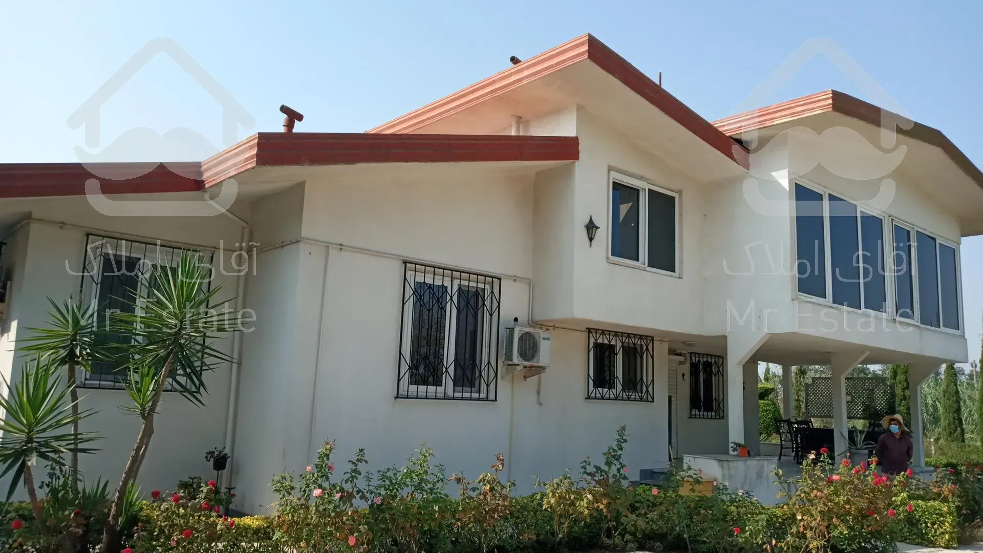 خرید باغ ویلا ۸۸۰ متری پلاک یک دریا در ساری جاده پلاژ