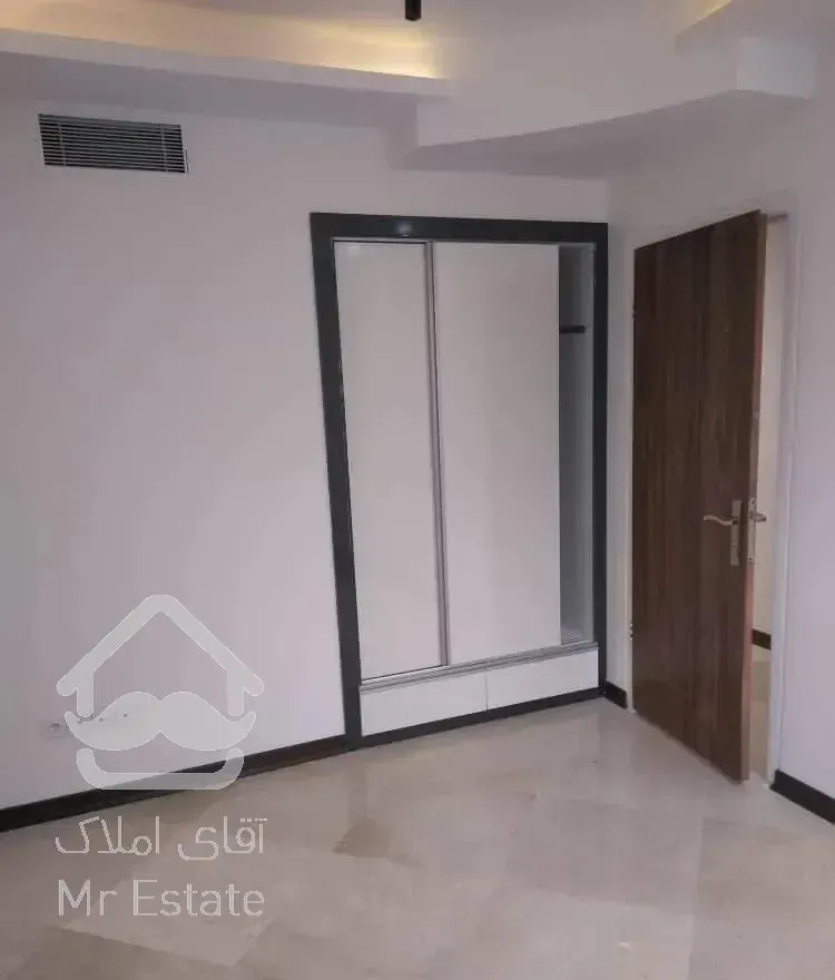 ۱۰۰ متر نوساز،بالای کاج