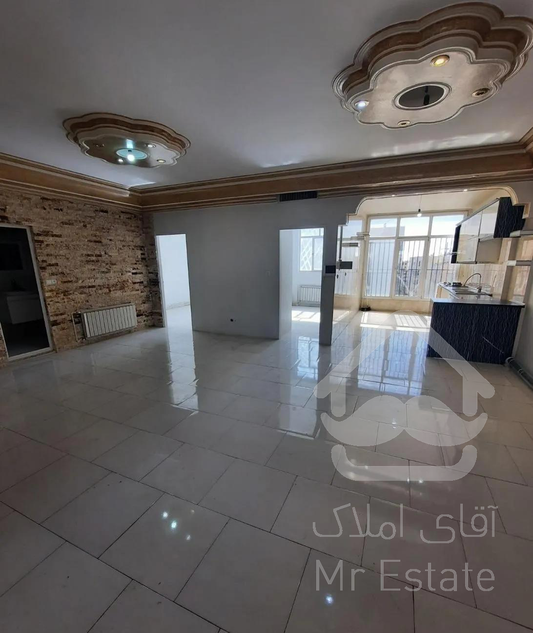 123 متر/ اباذر (کم واحد) خوش نقشه/ غرق نور