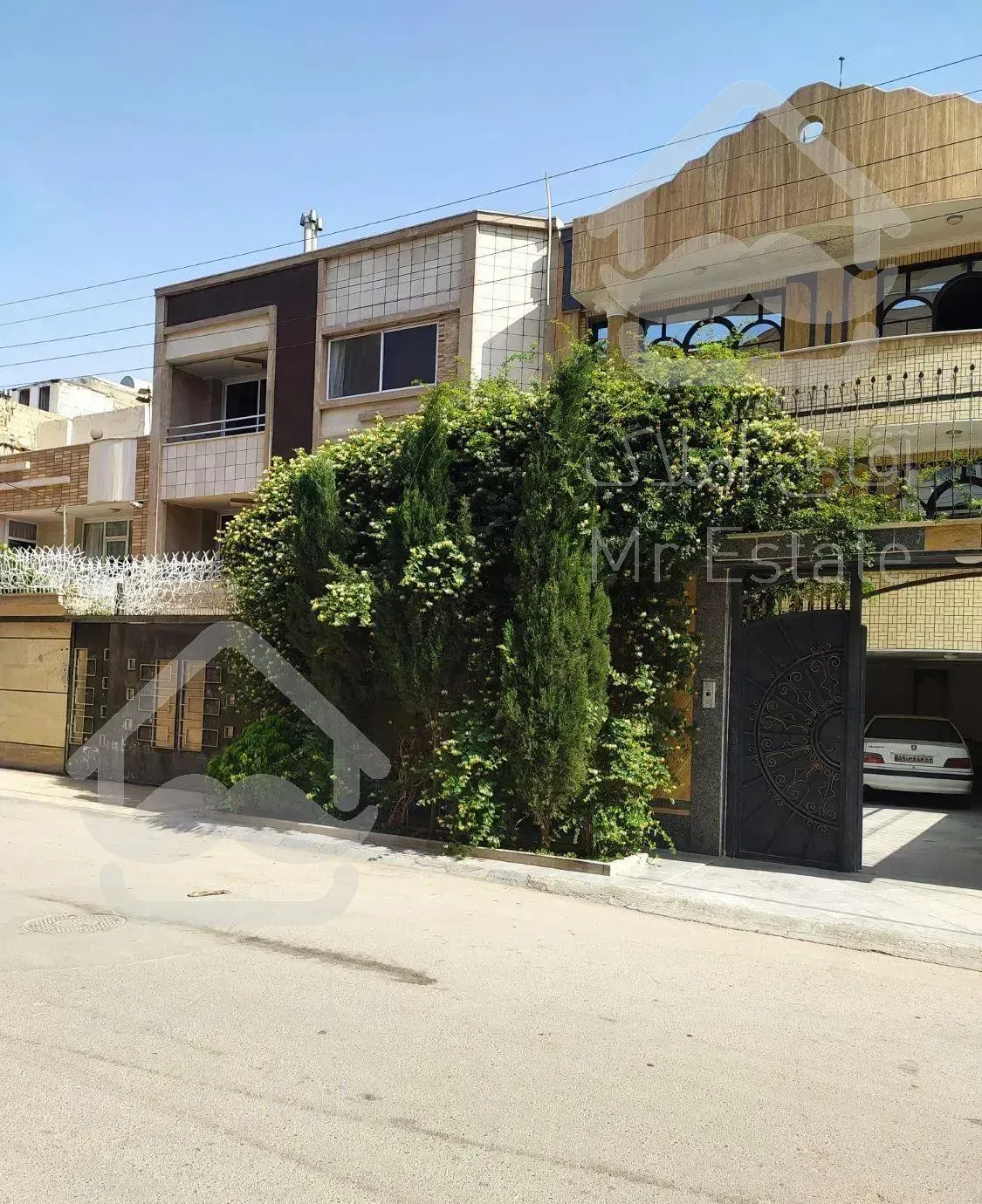 ۱۴۰متر کابینت mdf.سه کمد دیواری بزرگ .دوویترین.