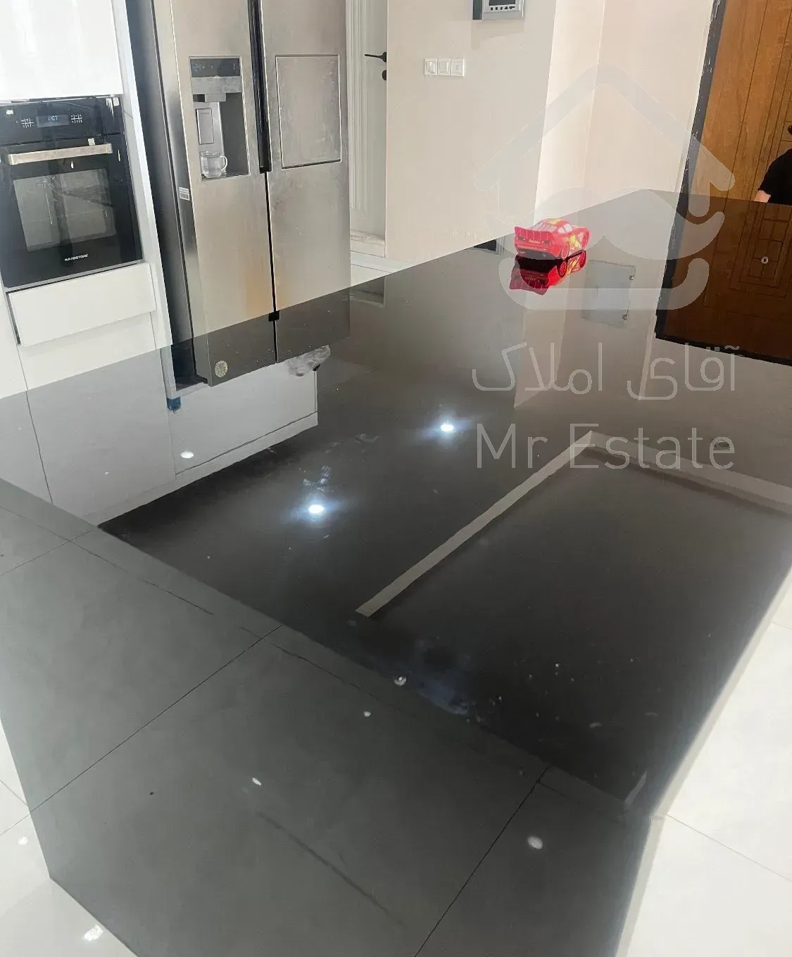 180 متری نوساز با ویو ابدی