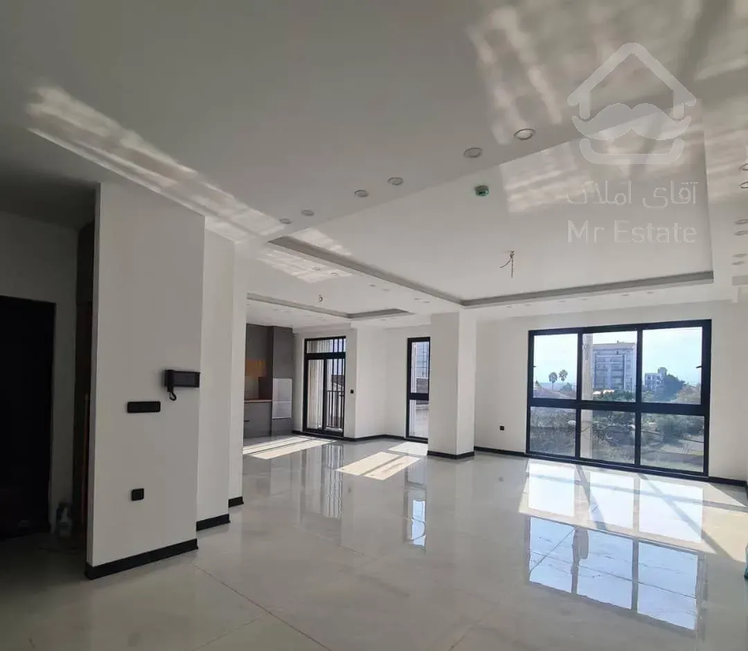 آپارتمان تک واحدی/ سه خواب/ویو ابدی