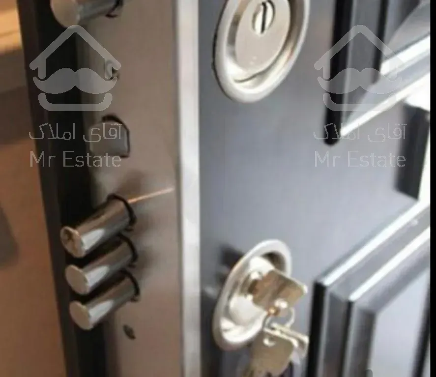 کلیدسازی بازکردن قفل ضدسرقت و درب خودرو شبانه روز