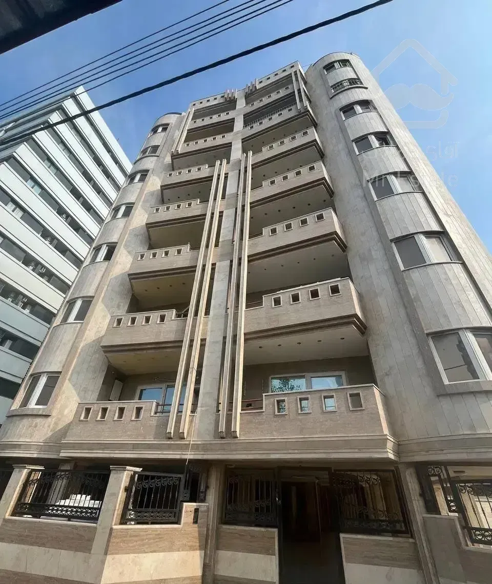 واحد ۹۰متری /دید به دریا / سند دار / سرخرود