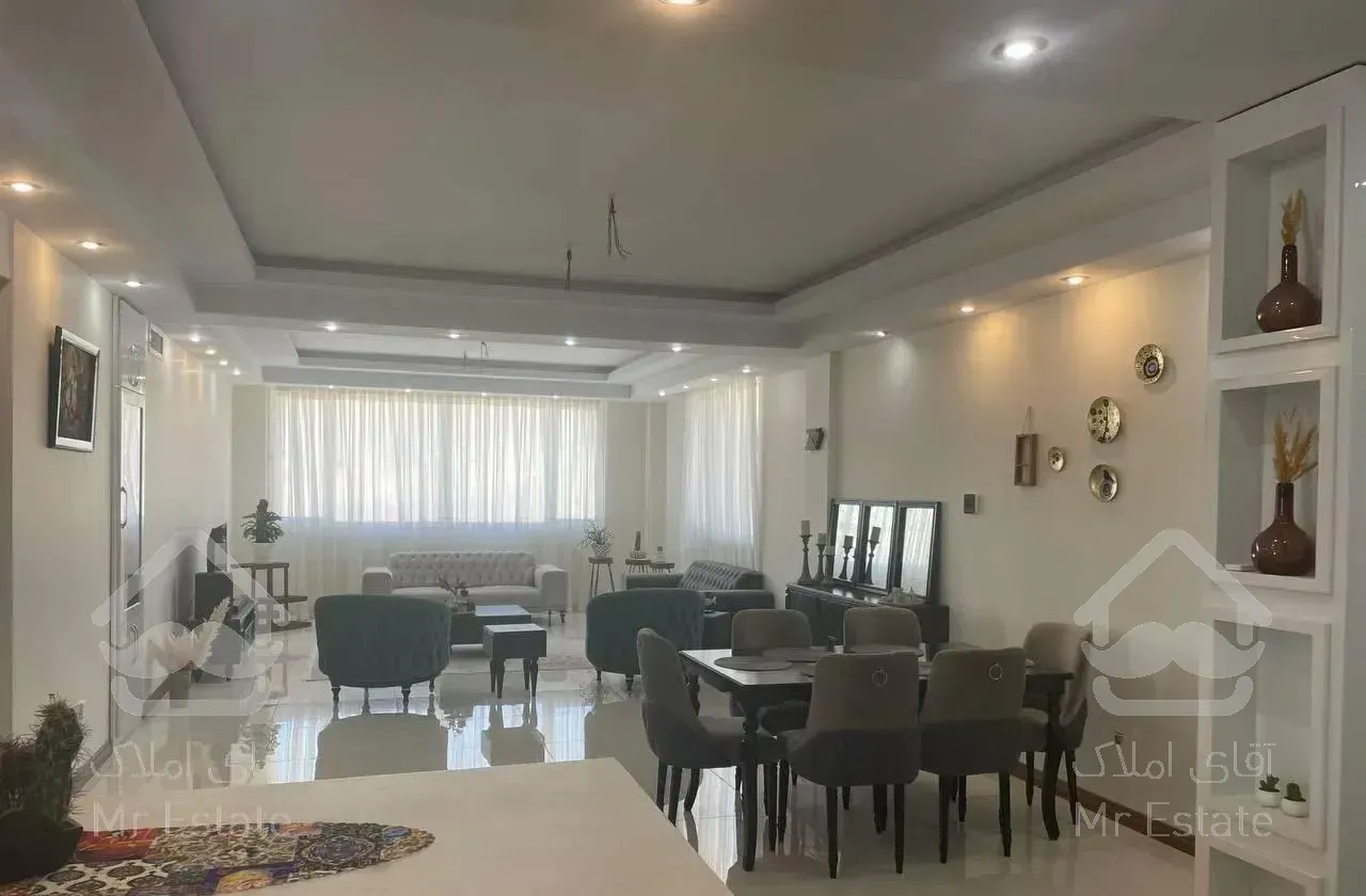 آپارتمان ۱۷۵ متری ، دید  ، ۳ خواب