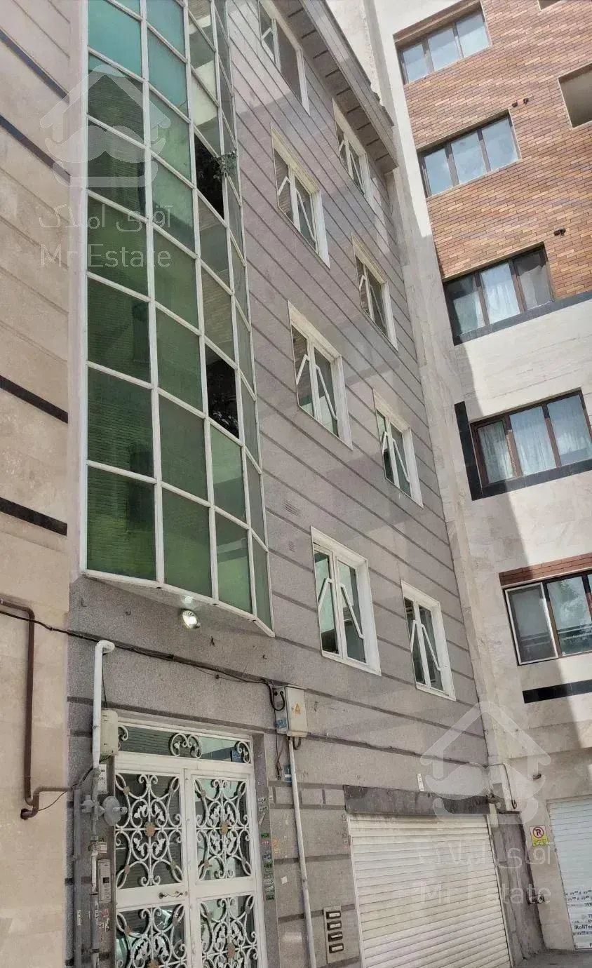 ۱۱۰ متر تک واحدی با پارکینگ شهید عراقی