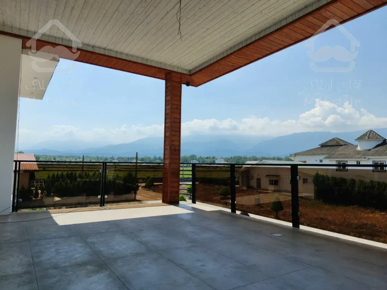 ٣٤٢ متر زمين٢٢٠ متر ويلا شهركي