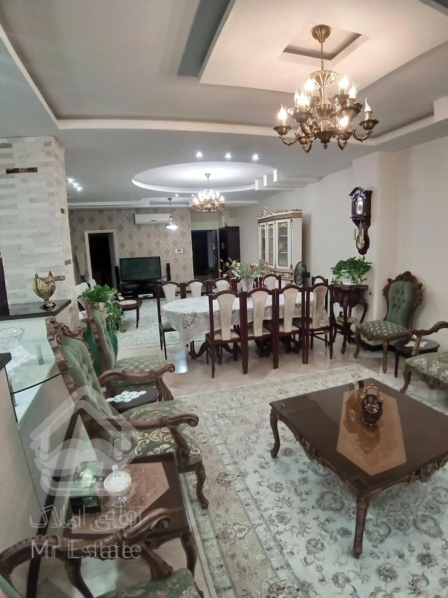 180متر3خواب/5طبقه تک واحدی/ساختمان لاکچری