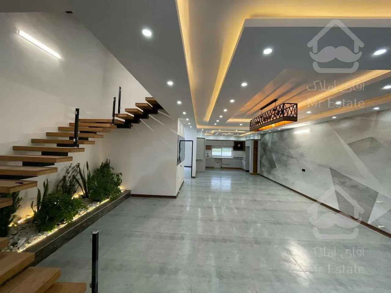 تريبلكس نمامدرن٤٠٠مترى سندتكبرگ منطقه جنگلى