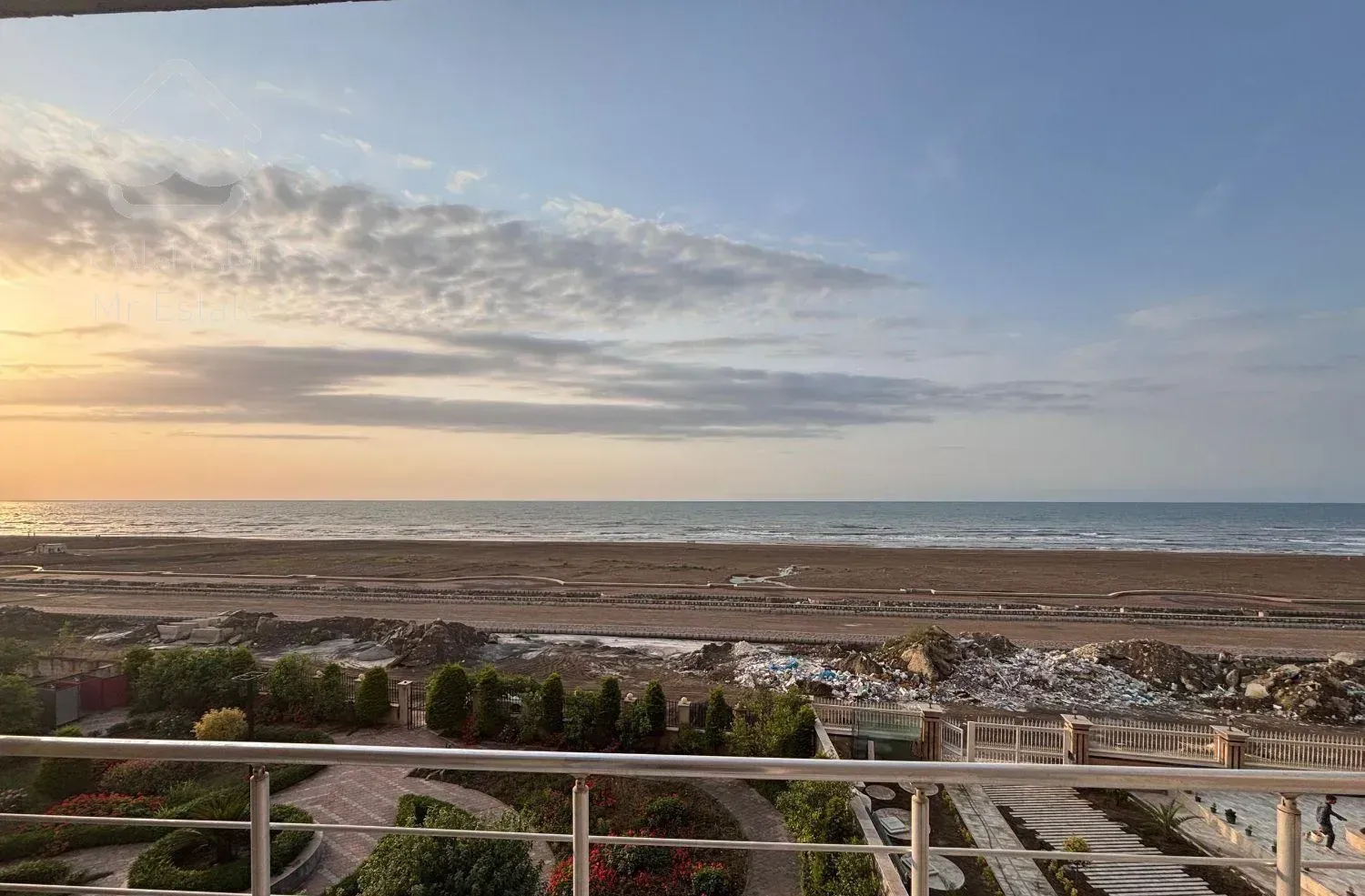 فروش آپارتمان ۱۱۵ متری ۲ خوابه خط یک دریا