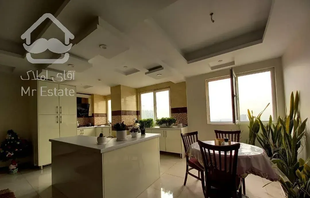 ۱۲۵ متر ۳ خواب بلوار کوهک