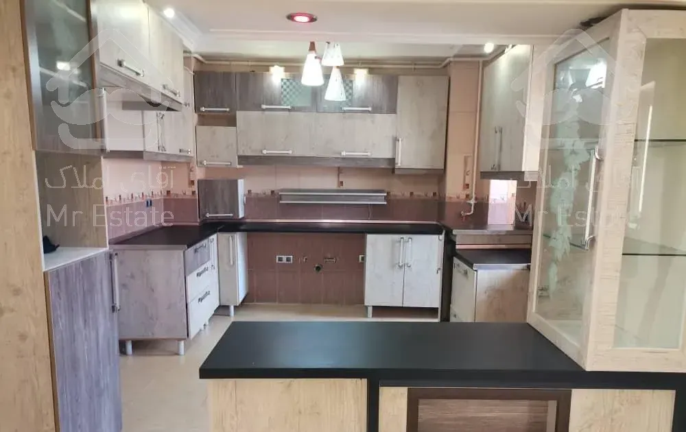 آپارتمان ۱۴۰ متری در کوی پردیس  شمالی و جنوبی