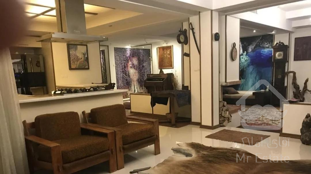 آپارتمان ۲۰۰ متری ۳ خواب دید  خوش نقشه