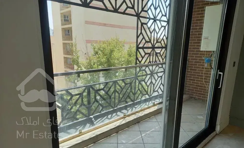 آپارتمان ۱۶۰متری ۳خواب فول امکانات در فرمانیه شرقی