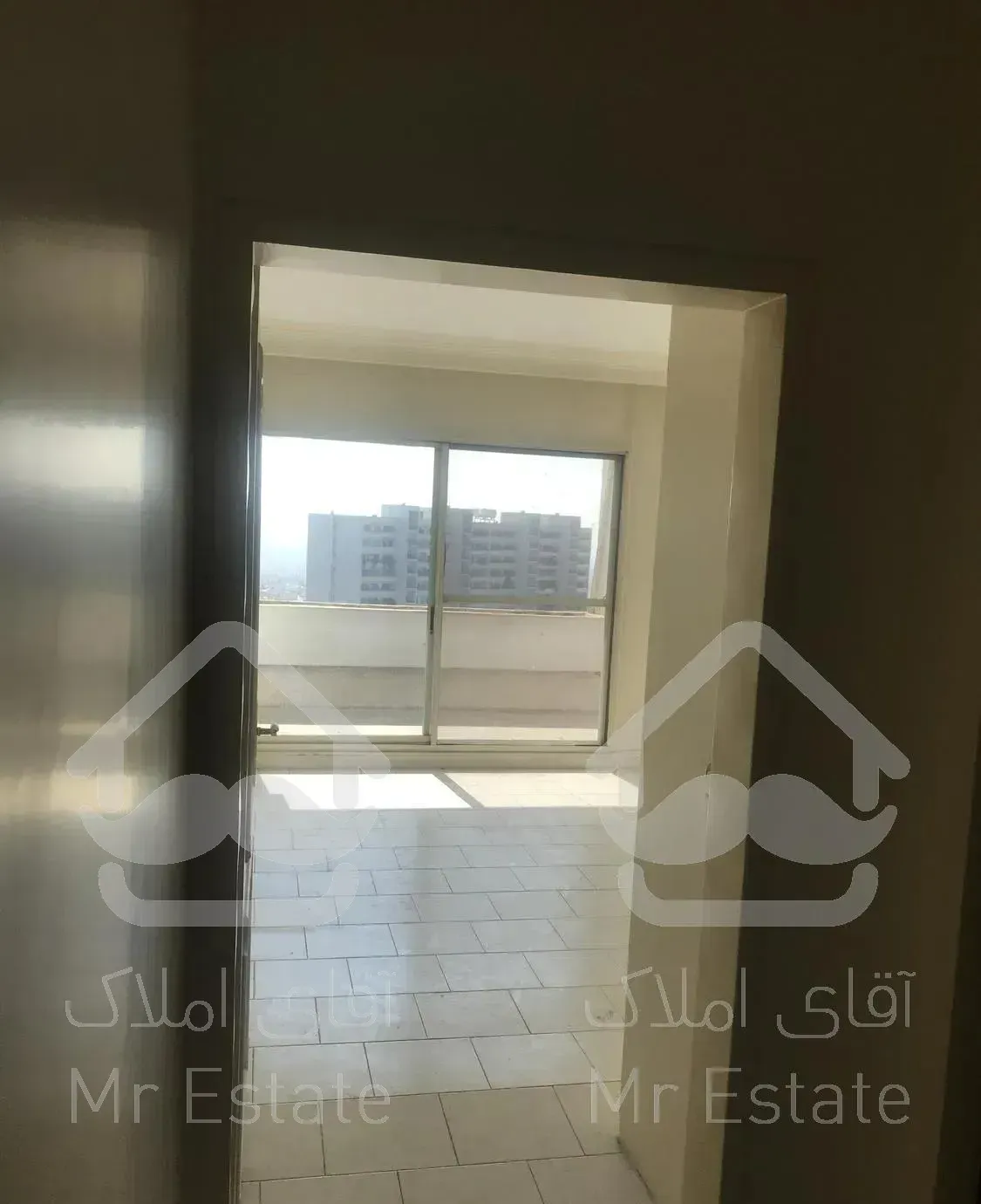 ۱۵۷ متر ۳ خواب * شهرک *