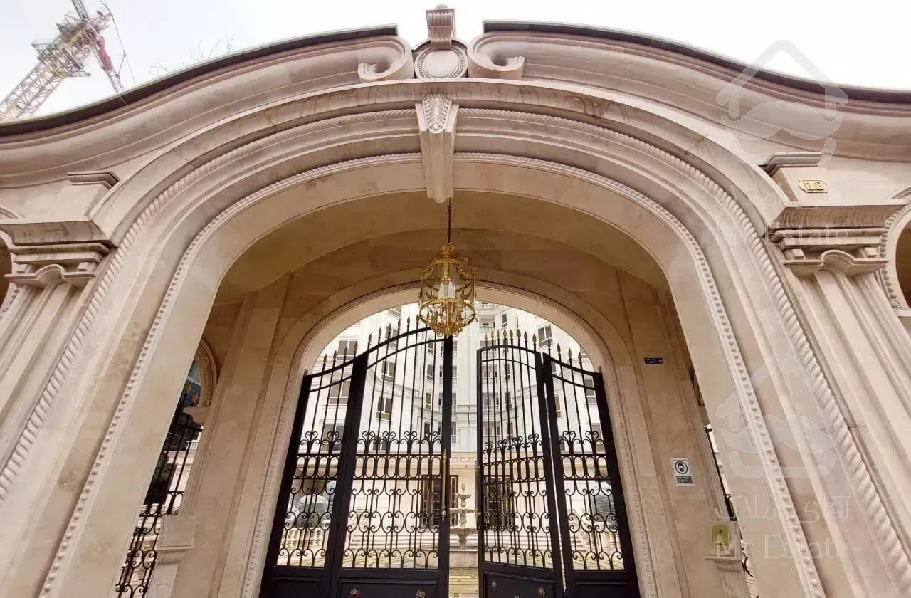 آپارتمان ۱۱۰ متری فول جنت آباد **برج باغ**