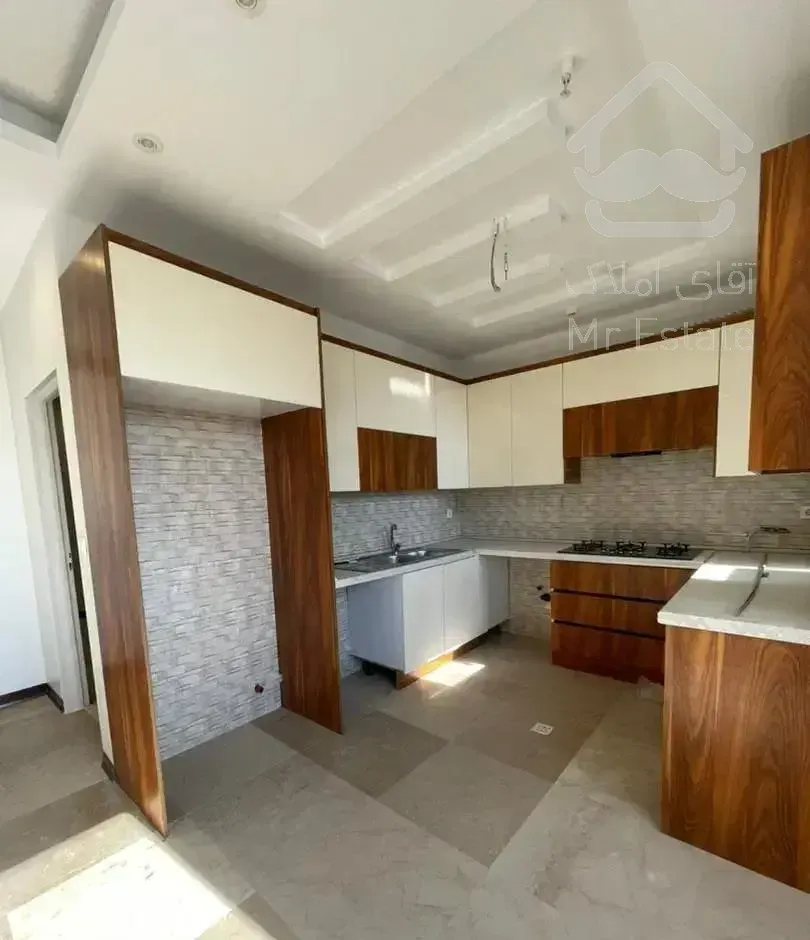 ۹۵متر/خطی رو به آفتاب/بدون مشرف