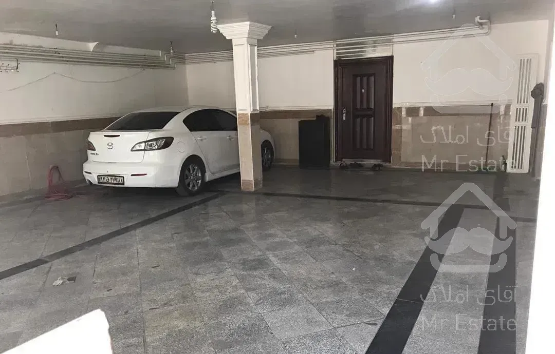 خیابان انقلاب/طبقه دوم/دو خواب