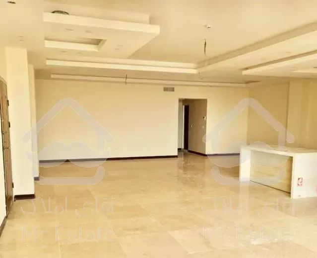 آپارتمان ۱۸۶متری نوساز لوکس در شمال کاشانی