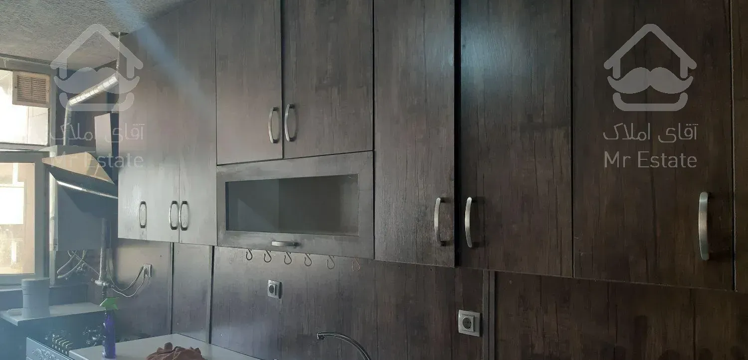 نصب برچسب کابینت