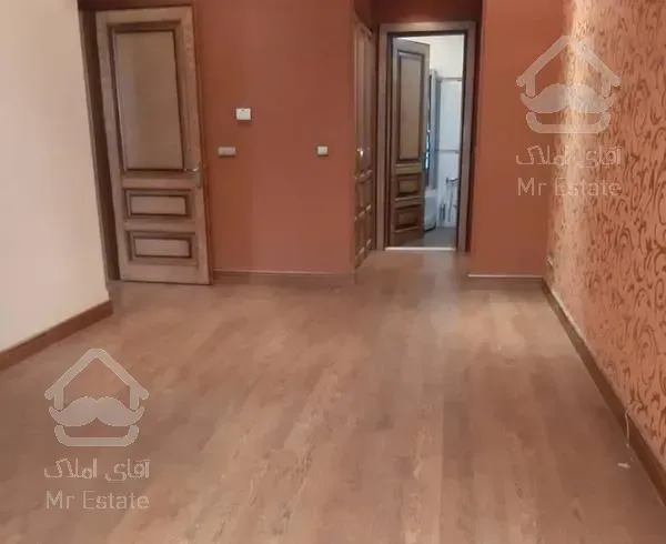 آپارتمان 200 متری فرشته امکانات کامل عباسی