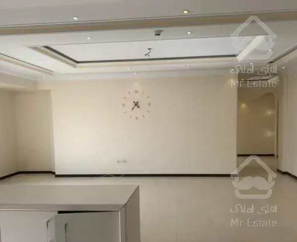 ۱۲۰ متر ۲ خواب غرب دریاچه طبقات بالا