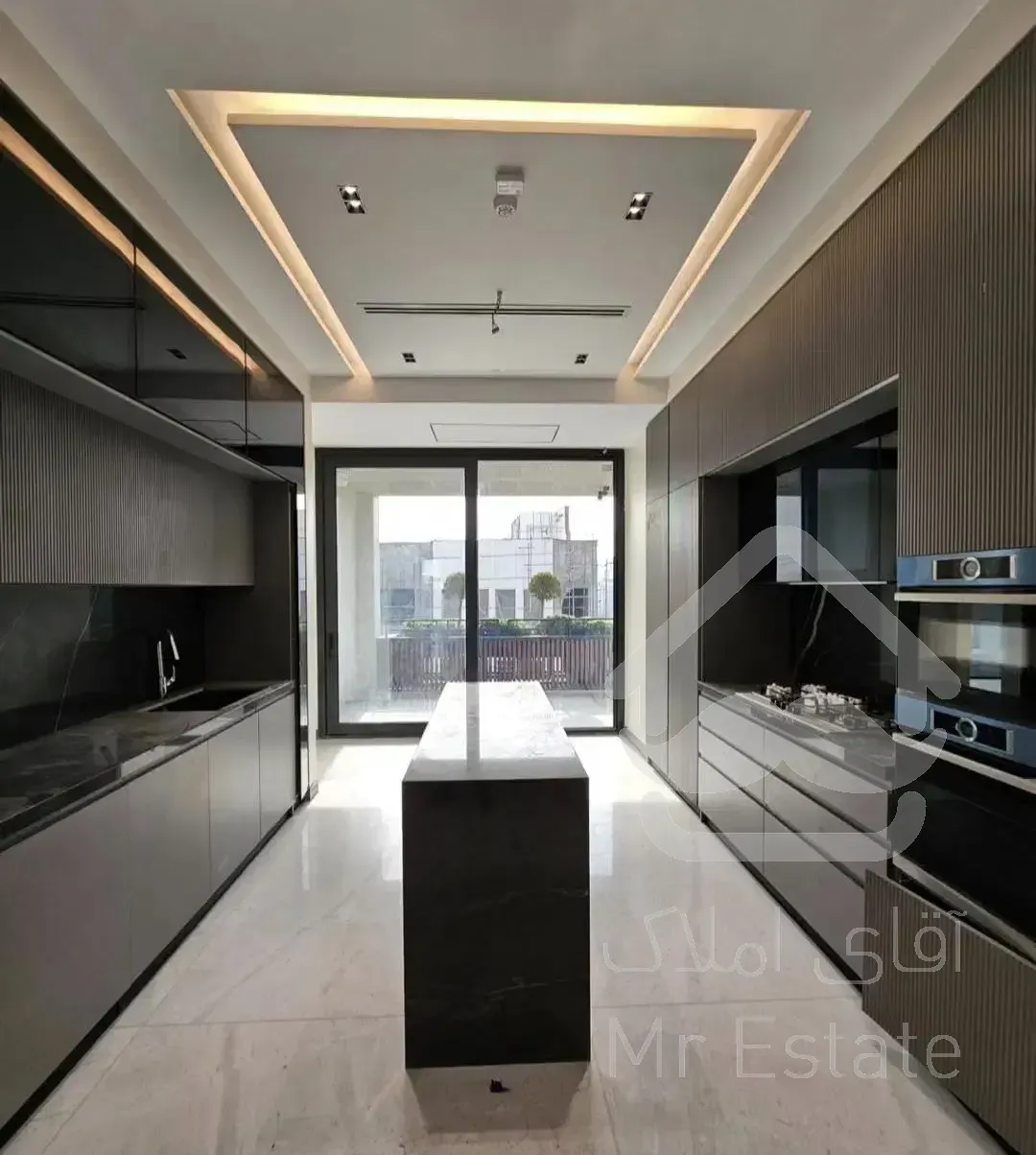 ۱۸۰متـر پاسداران/غرق در نور (عمارت.مـدرن)