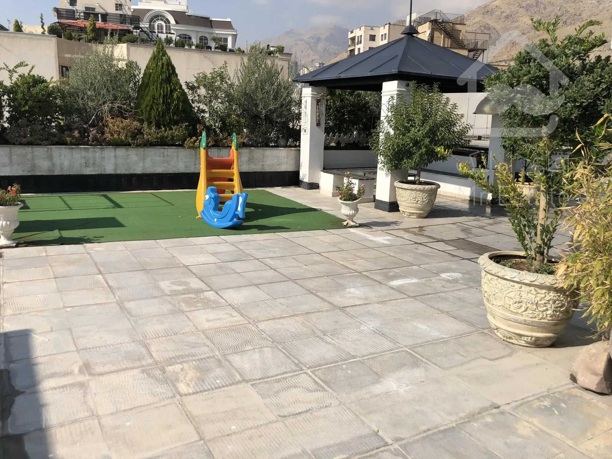 رهن و اجاره ۳۸۵ متری ۵ خوابه فرمانیه فول