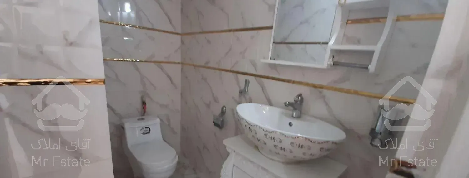 جمالزاده جنوبی ۸۱ متر دو خوابه