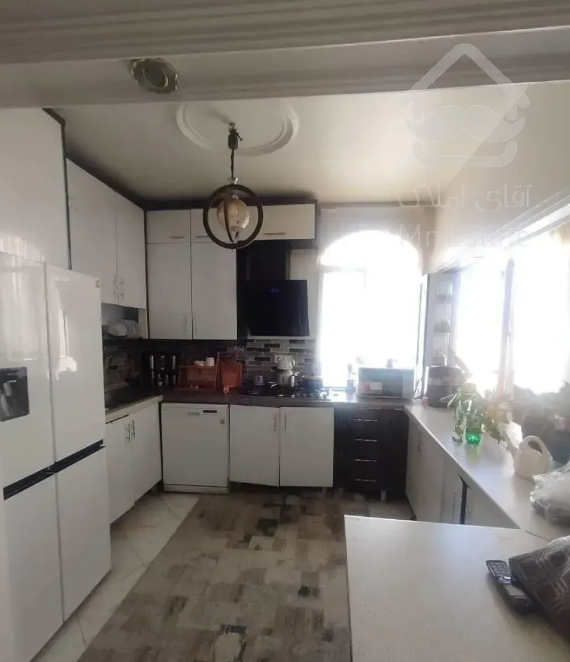 آپارتمان92 متری ۲ خواب غرق نور