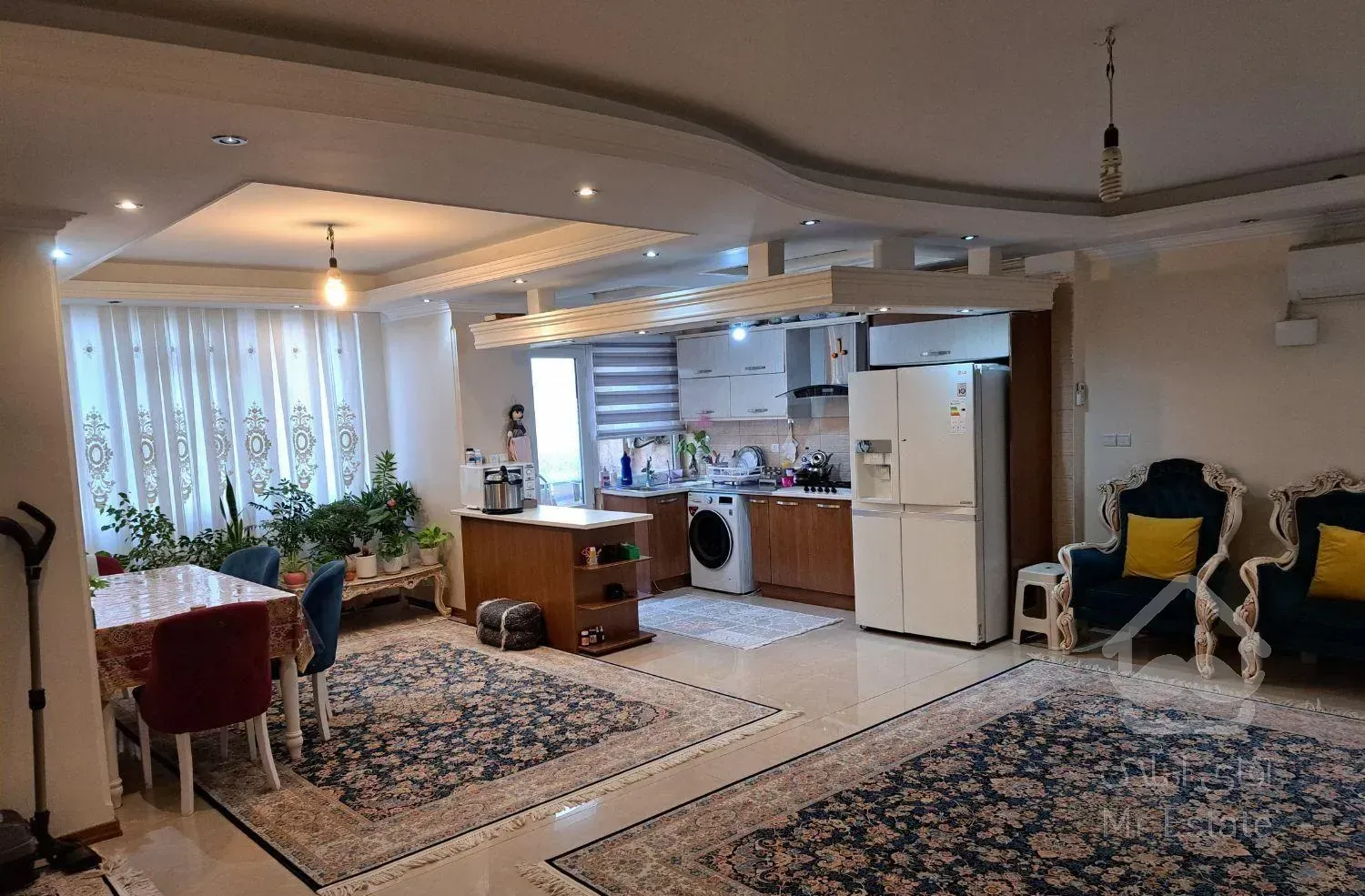 آپارتمان ۹۰متر دو خواب