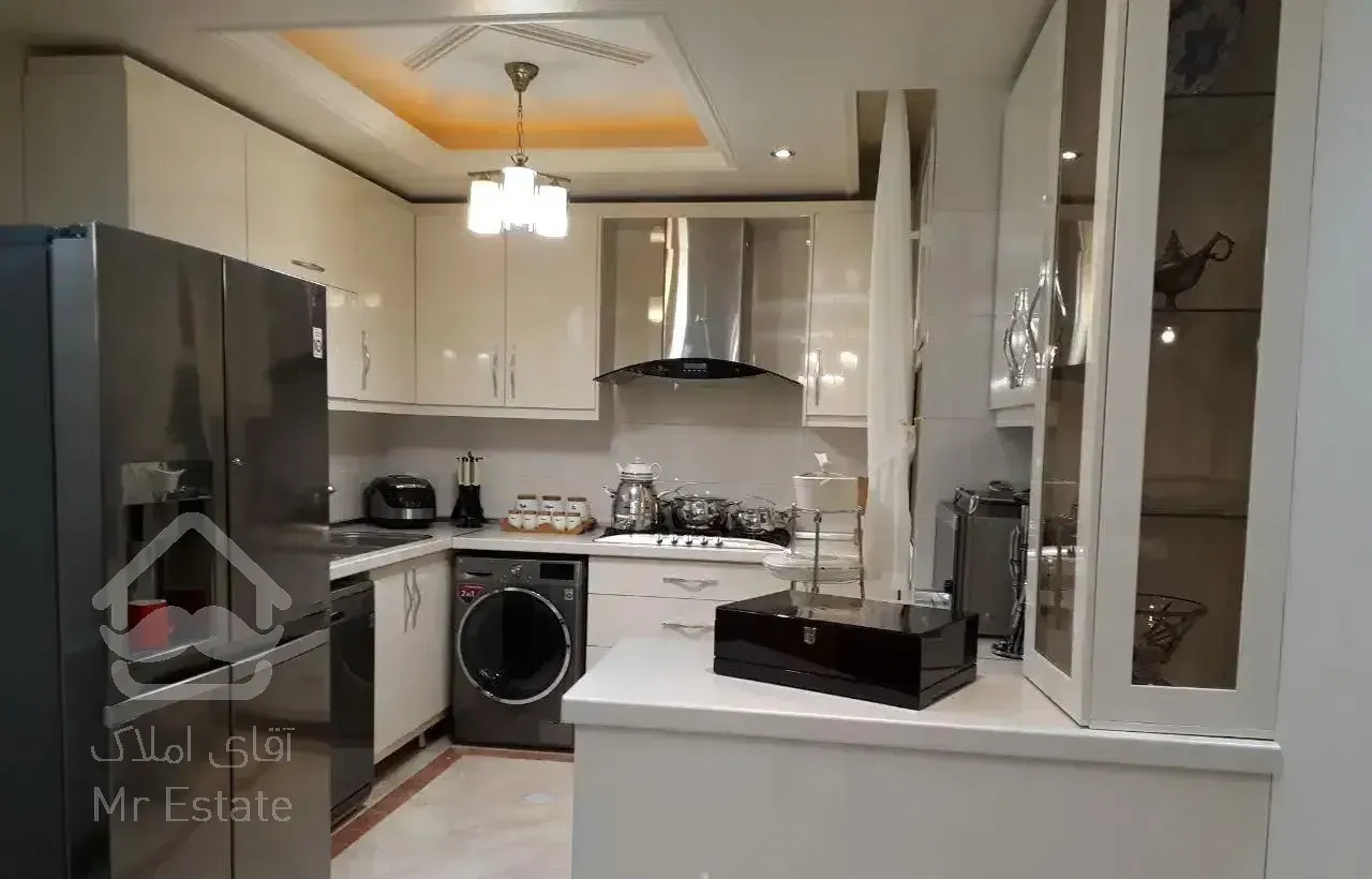 گیشا ۷۸ متری/ فول امکانات/ نزدیک مترو