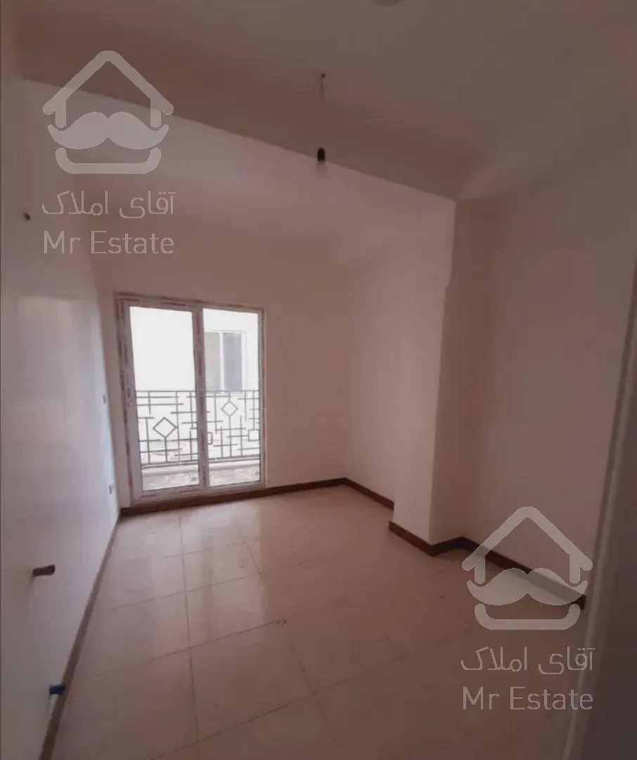 آپارتمان نوساز، وام دلخواه، ١١٠ متر، طالقانی