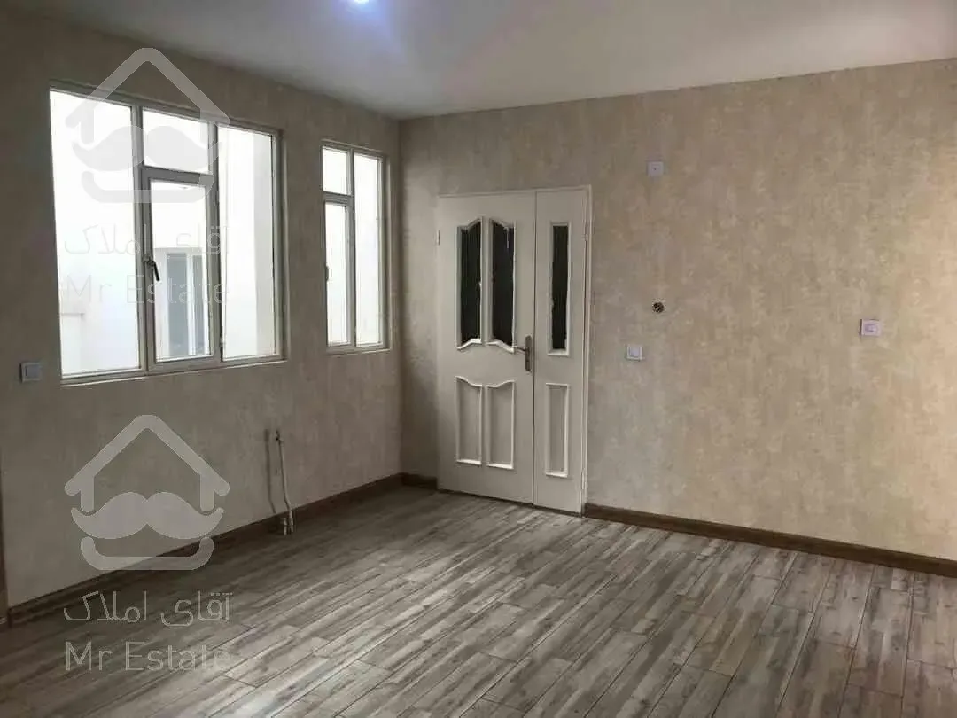 67متر کاشانی گلها