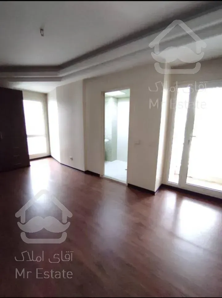 آپارتمان ۱۳۵ متر در نیاوران