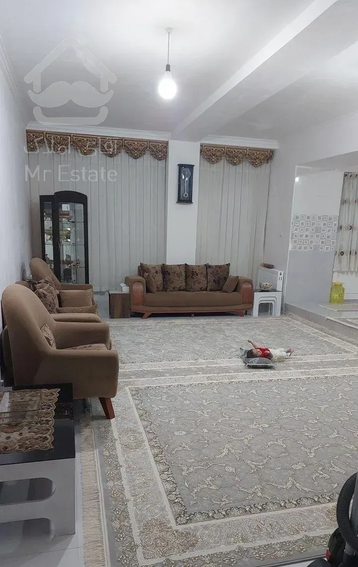 بلوار ابولفضل/ ۹۲ متری ۲ خوابه طبقه ۱/کلا دوطبقه